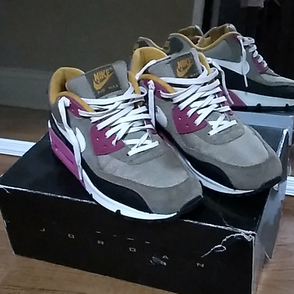 Air Max 90 SZ 10.5